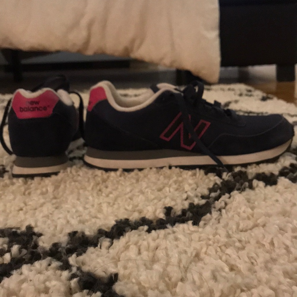 Women’s New Balance 411 Sneakers